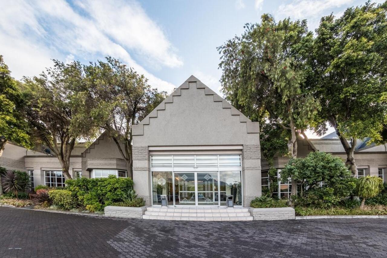 City Lodge Hotel Pinelands Cape Town Exterior photo