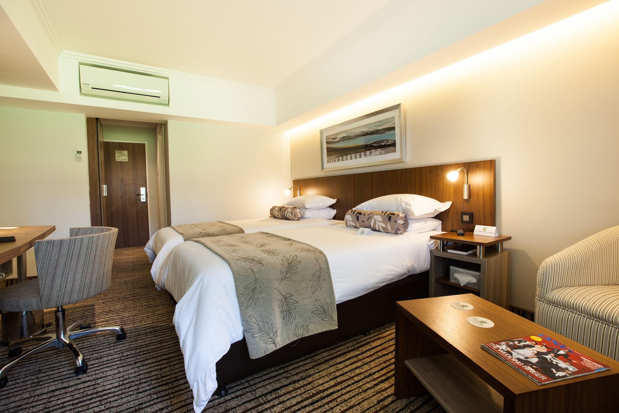 City Lodge Hotel Pinelands Cape Town Exterior photo